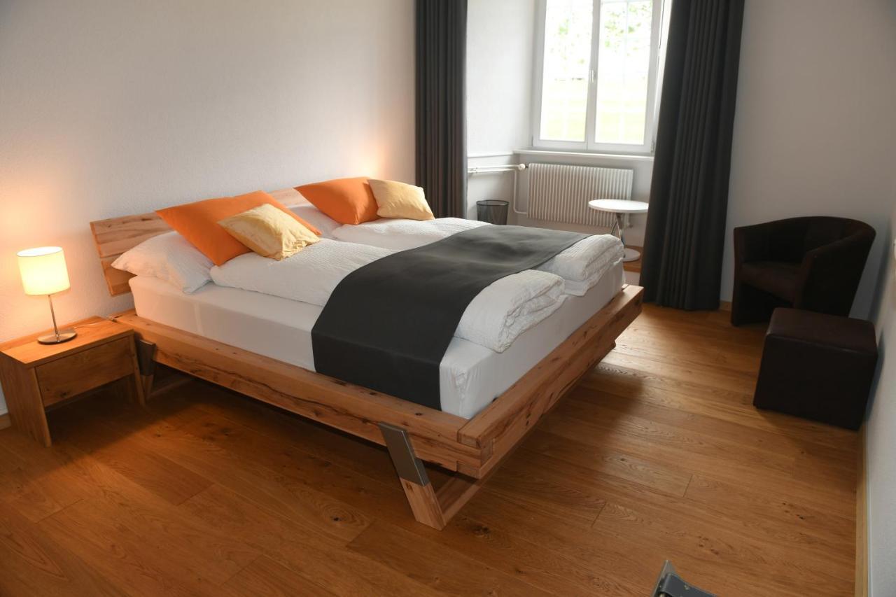 Auberge De Bellelay Restaurant Chez Aron Balde Eksteriør billede